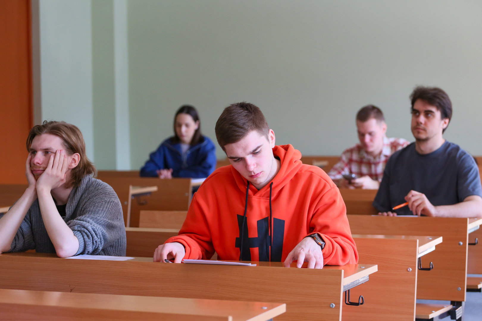 Конкурс на получение именных стипендий Минобрнауки России 