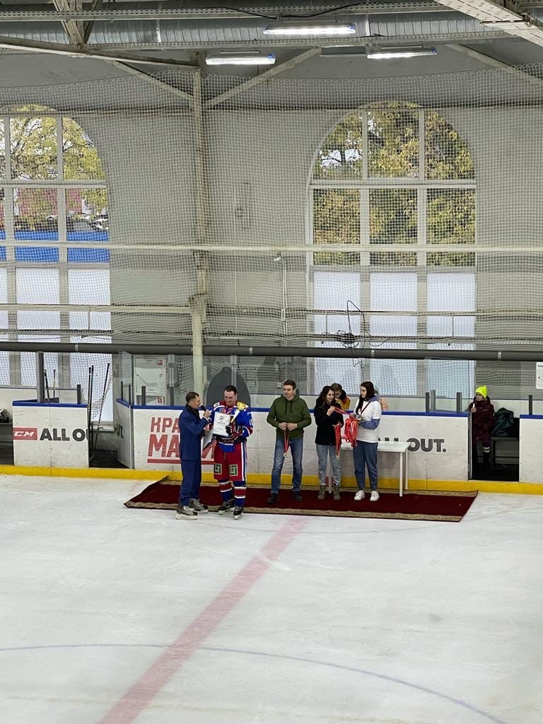 Хоккейная команда «Менделеевец» стала чемпионом Спартакиады Моспром