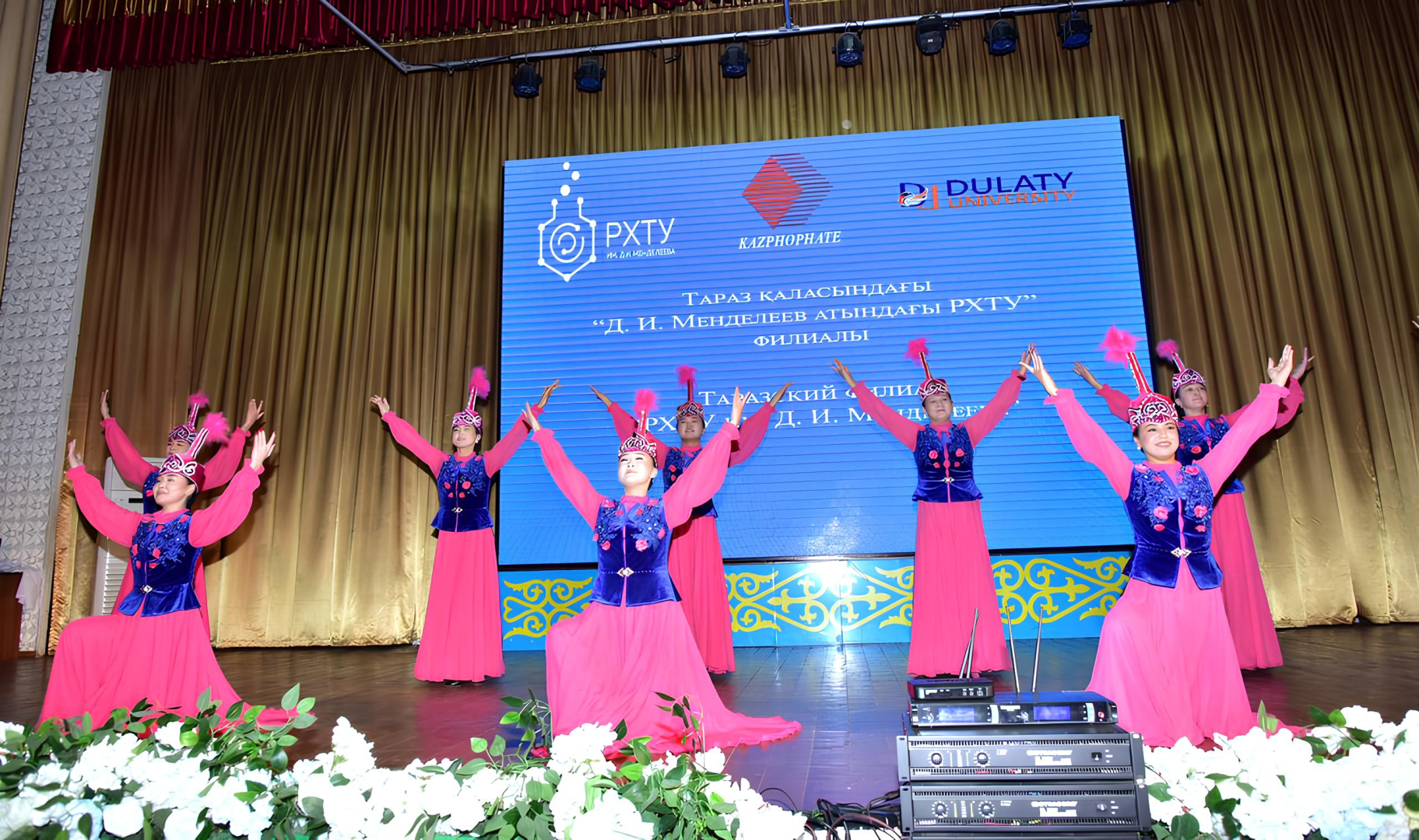 День открытых дверей в Таразе собрал сотни заинтересованных гостей