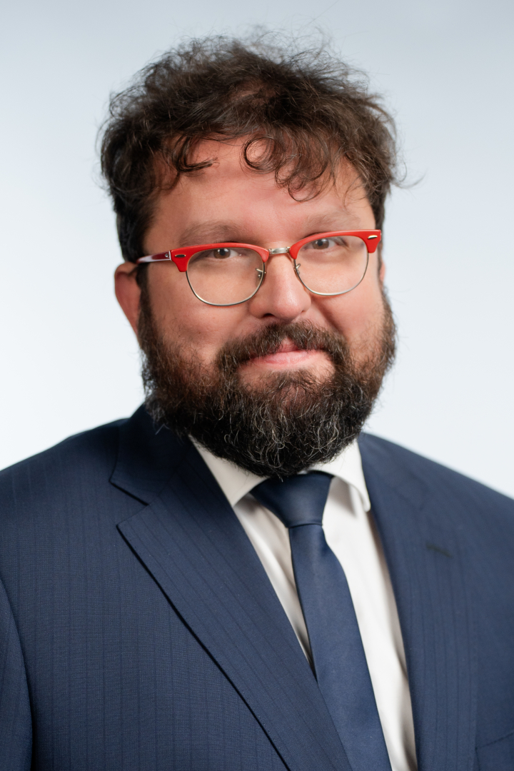 Аветисов Роман Игоревич