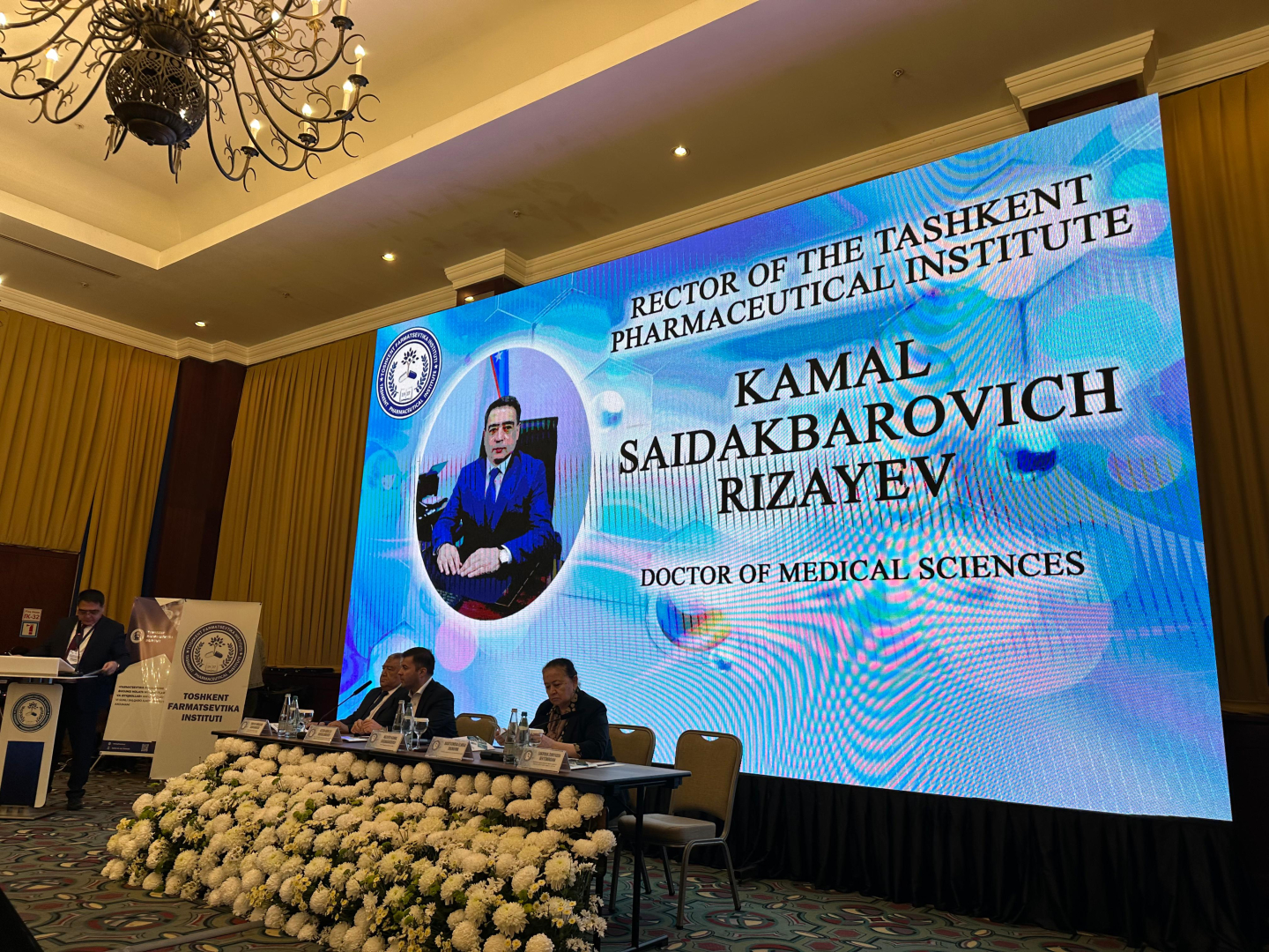 Менделеевский университет укрепляет стратегическое сотрудничество с фармацевтической отраслью Узбекистана Менделеевский университет укрепляет стратегическое сотрудничество с фармацевтической отраслью Узбекистана