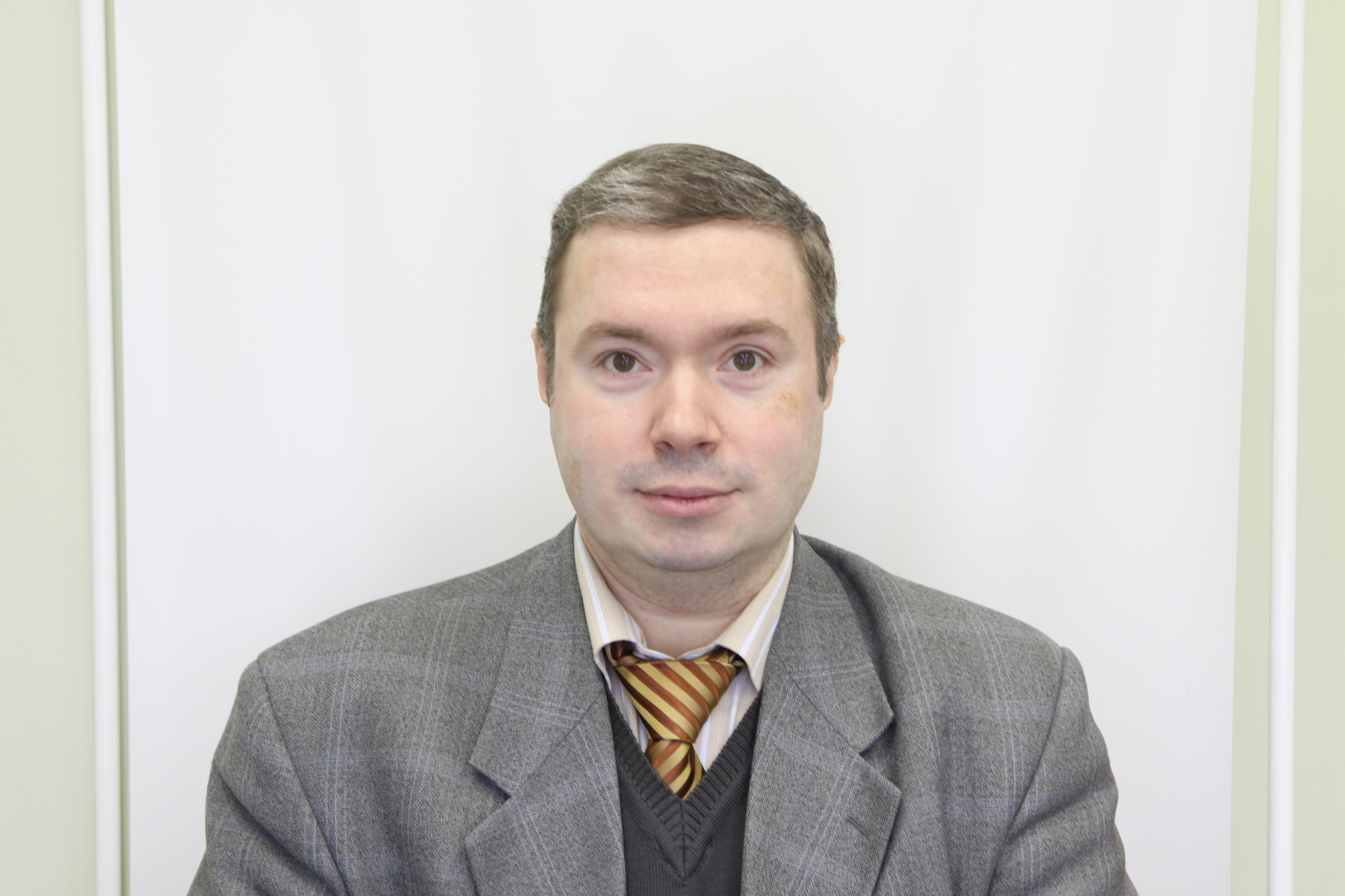 Преподаватель автомобильных дисциплин