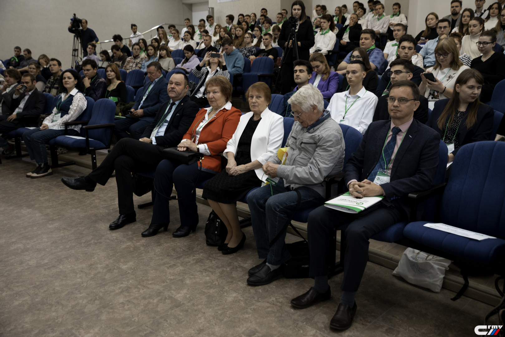В Саратове прошел юбилейный форум «Экологический форсайт» с участием учеников Менделеевских классов и ученых РХТУ