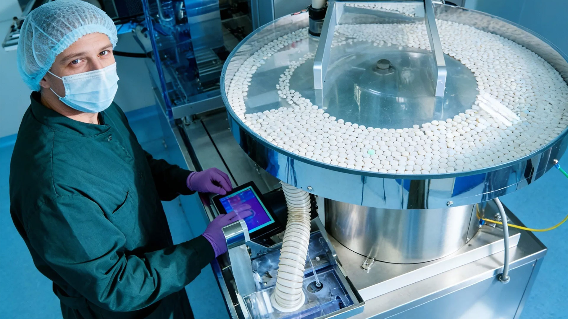 В РХТУ им. Д.И. Менделеева разработали новую конфигурацию микрореакторов для фармацевтической и пищевой промышленности