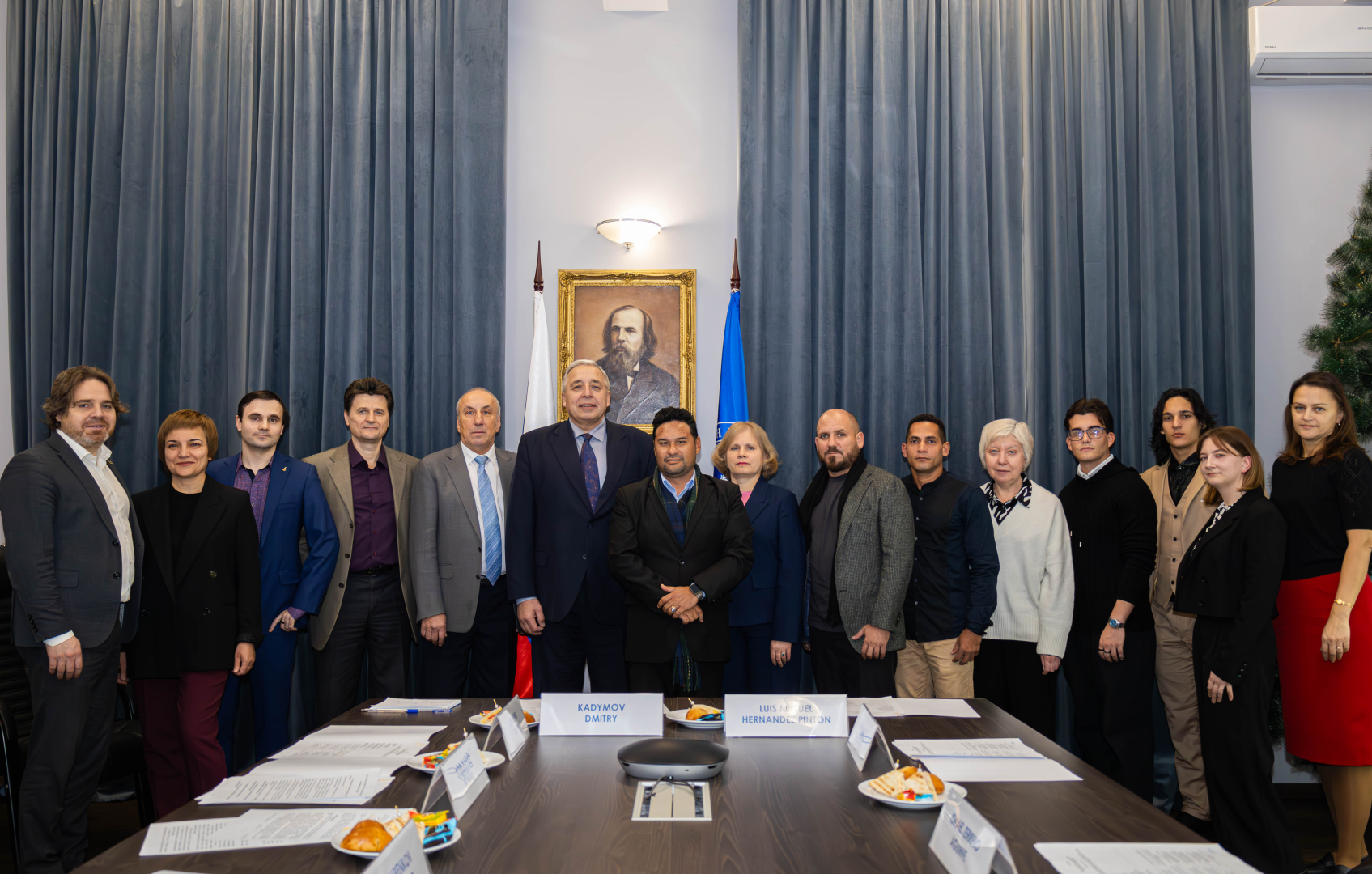 Студенты и аспиранты из Кубы пройдут научную стажировку в Менделеевском университете