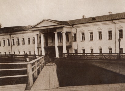 Здание Тобольской губернской гимназии, в которой учился Митя Менделеев
